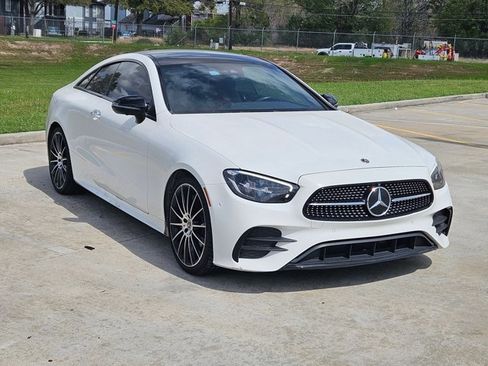 Used 2022 Mercedes-Benz E 450 Coupe image 3