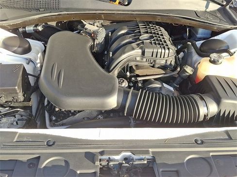 Used 2023 Chrysler 300 Touring L w/ Popular Equipment Group image 29