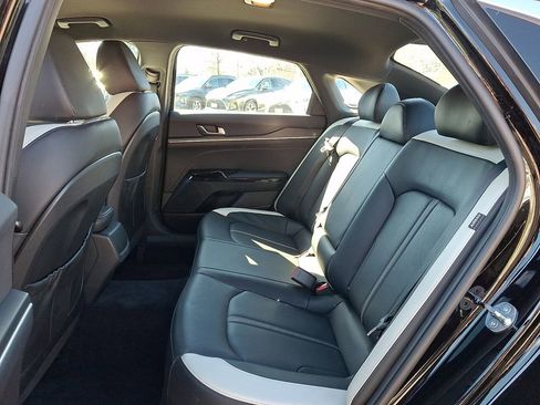 Used 2025 Kia K5 GT-Line image 12