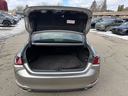 Used 2019 Lexus ES 350 w/ Accessory Package 2 image 21