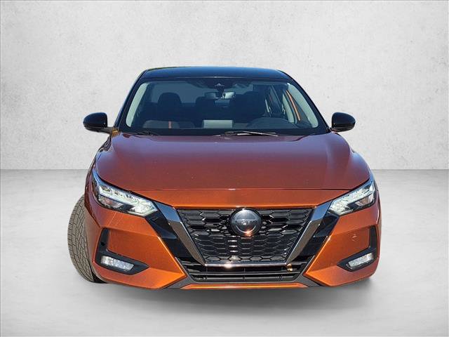 Used 2022 Nissan Sentra SR w/ Electronics Package FWD image 2