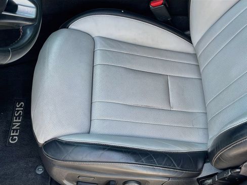 Used 2020 Genesis G80 3.3T Sport RWD image 20