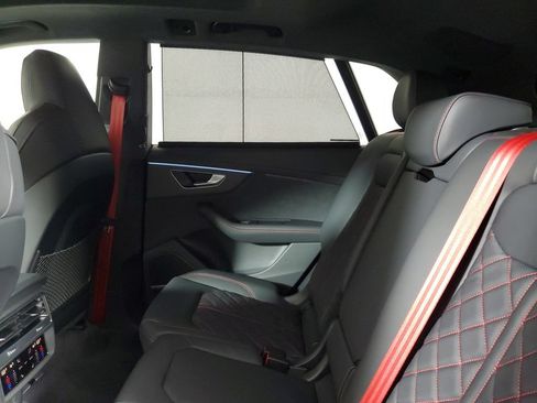 New 2026 Audi SQ8 Prestige AWD/4WD image 11