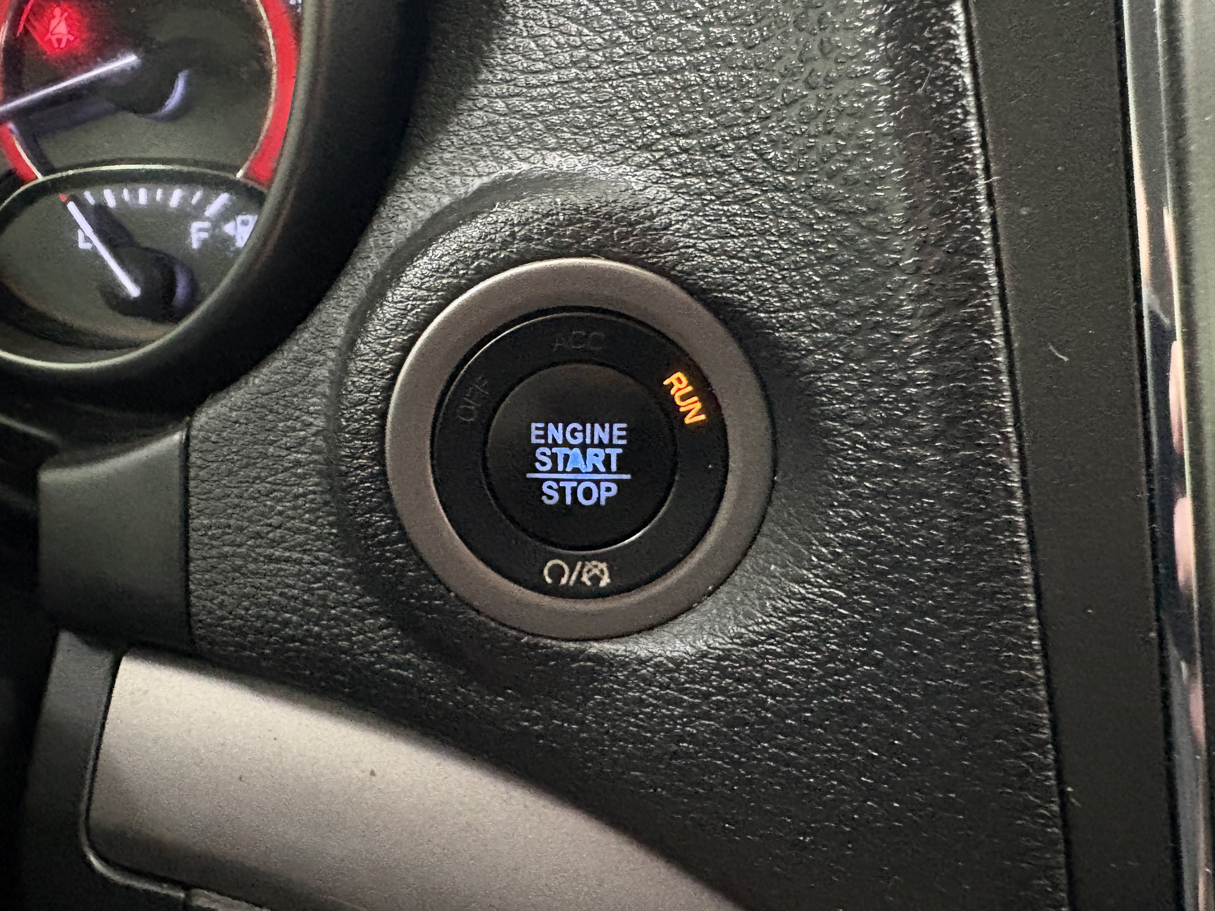 Used 2018 Dodge Journey Crossroad FWD image 18