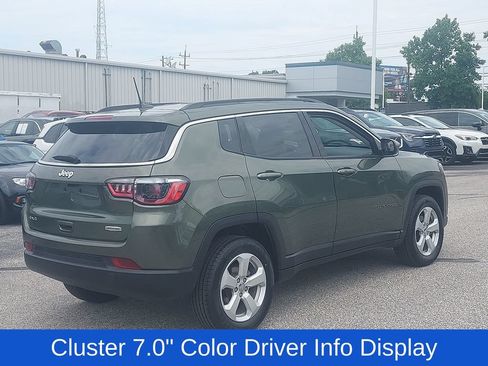 Used 2021 Jeep Compass Latitude w/ Convenience Group AWD/4WD image 7