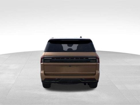 New 2026 Lincoln Navigator Black Label AWD/4WD image 5