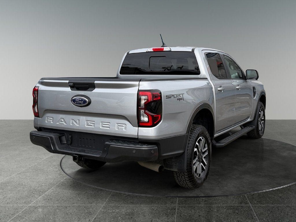 Used 2024 Ford Ranger Lariat w/ Advanced Towing Package AWD/4WD image 10