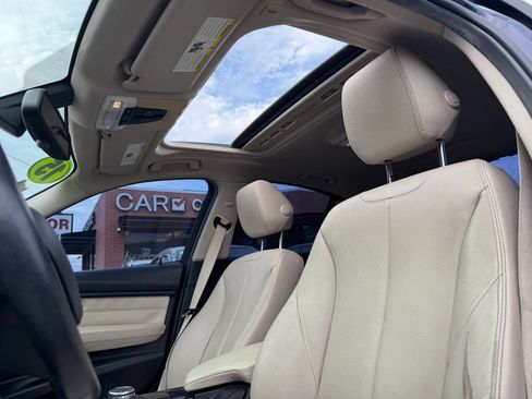 Used 2015 BMW 328i xDrive Sedan AWD/4WD image 9
