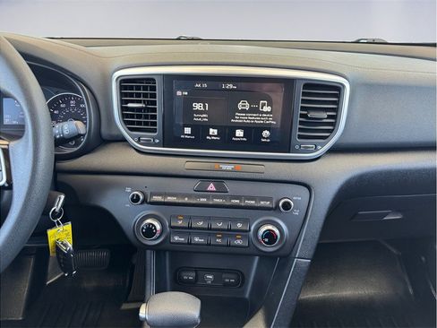 Used 2020 Kia Sportage LX FWD image 10