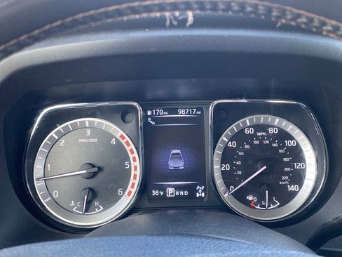 Used 2018 Nissan Titan Platinum Reserve w/ Platinum Utility Package image 14