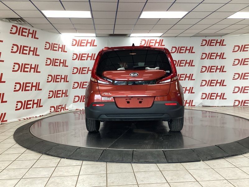 Used 2020 Kia Soul LX FWD image 6