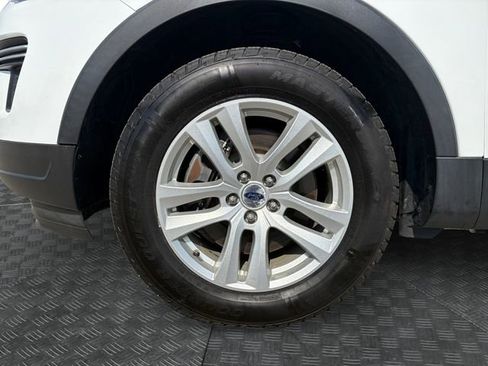 Used 2019 Ford Explorer XLT AWD/4WD image 13