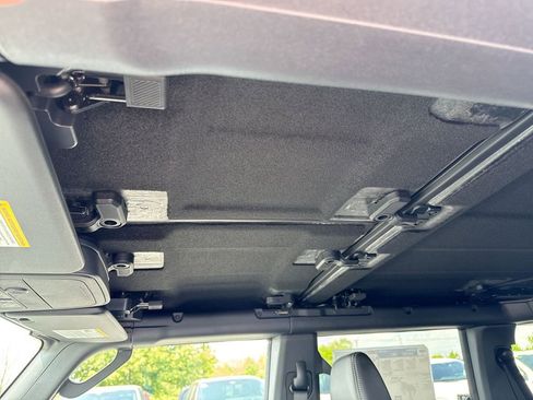 New 2026 Ford Bronco Outer Banks AWD/4WD image 20