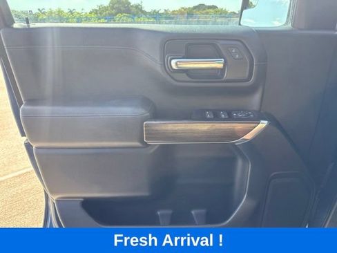 Used 2019 Chevrolet Silverado 1500 LT w/ Trailering Package RWD image 10