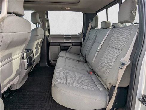 Used 2016 Ford F150 XLT w/ Equipment Group 302A Luxury image 17