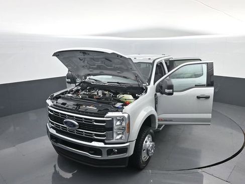 New 2026 Ford F450 XLT w/ 360-Degree Camera Package image 32