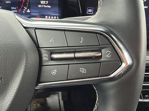 Used 2026 Chevrolet Traverse LT AWD/4WD image 37
