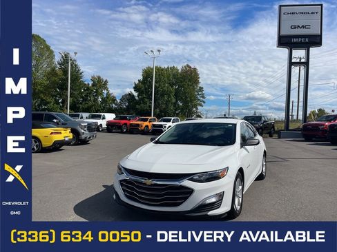 Used 2023 Chevrolet Malibu LS image 1
