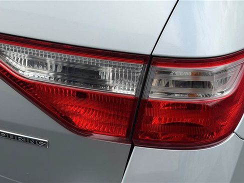 Used 2012 Honda Odyssey Touring image 14