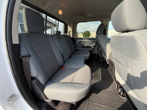 Used 2016 RAM 1500 Big Horn AWD/4WD image 30