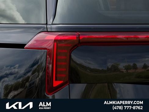 New 2026 Kia Carnival SX Prestige FWD image 11