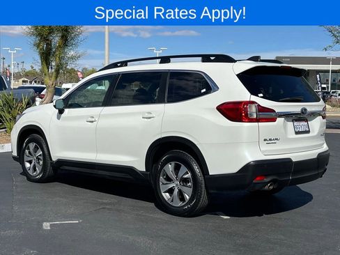 Certified 2022 Subaru Ascent Premium w/ Convenience Package AWD/4WD image 2