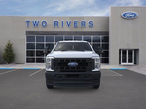 New 2026 Ford F250 4x4 Crew Cab Super Duty image 6