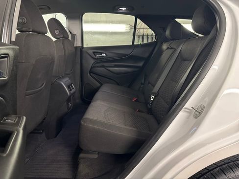 Used 2021 Chevrolet Equinox LT image 27
