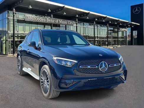 Certified 2024 Mercedes-Benz GLC 300 image 1