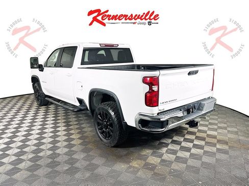 Used 2021 Chevrolet Silverado 2500 LT w/ Z71 Off-Road Package image 5