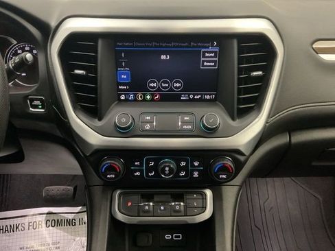 Certified 2022 GMC Acadia SLE AWD/4WD image 17