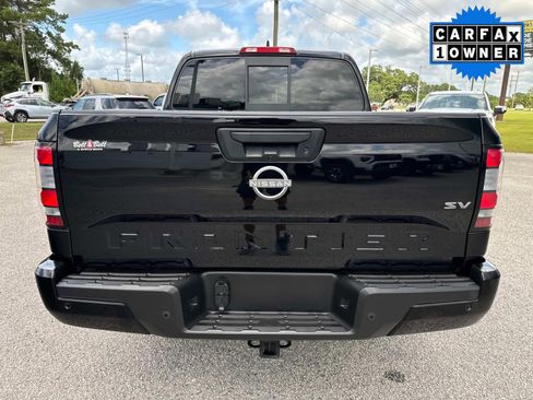 Used 2022 Nissan Frontier SV image 5