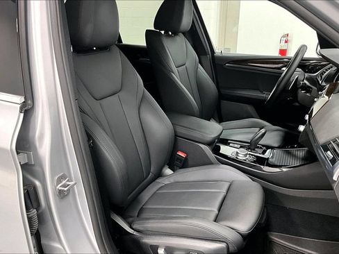 Used 2021 BMW X3 sDrive30i RWD image 9