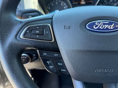 Used 2017 Ford Focus SEL w/ Interior Protection Package image 18