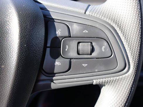 Used 2026 Buick Envista Preferred FWD image 28