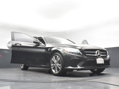 Used 2019 Mercedes-Benz C 300 4MATIC Sedan image 29