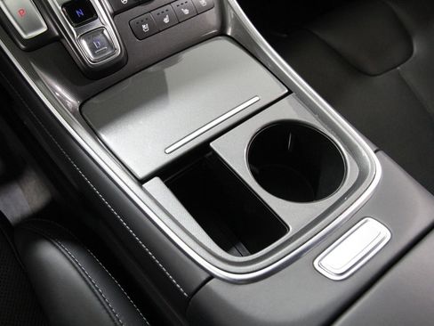 Certified 2022 Hyundai Santa Fe Calligraphy image 15
