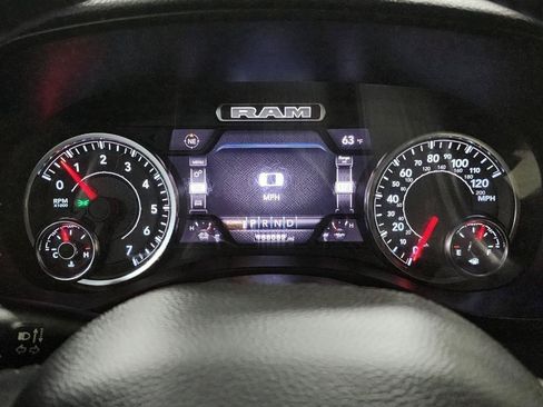 Used 2023 RAM 1500 Laramie AWD/4WD image 15