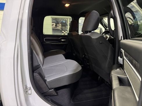 Used 2024 RAM 3500 Big Horn image 12