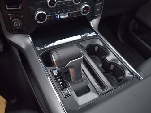 New 2025 Ford F150 Lariat w/ Equipment Group 502A High image 11