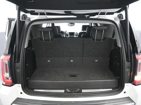 Used 2018 GMC Yukon Denali image 25