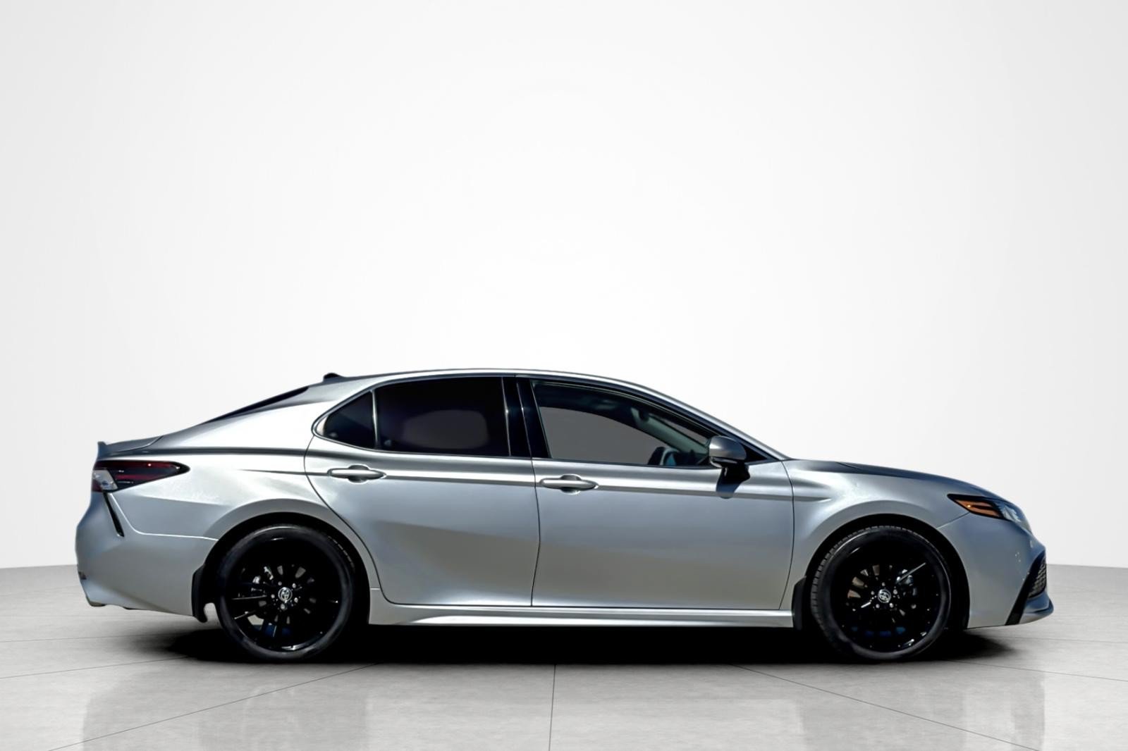 Certified 2023 Toyota Camry XSE FWD image 6