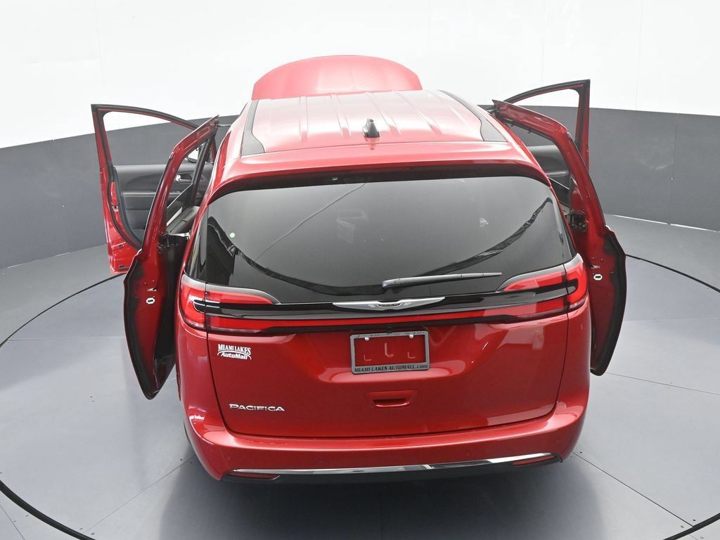 New 2026 Chrysler Pacifica Select FWD image 64