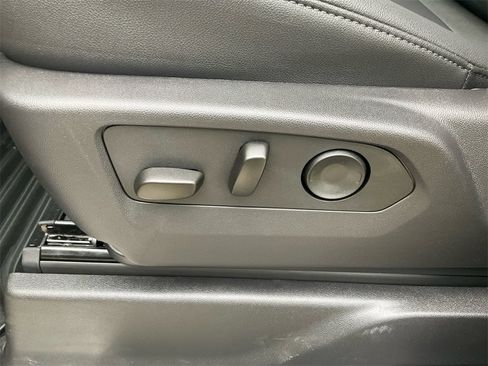 New 2026 Chevrolet Silverado 1500 RST w/ Convenience Package II image 34