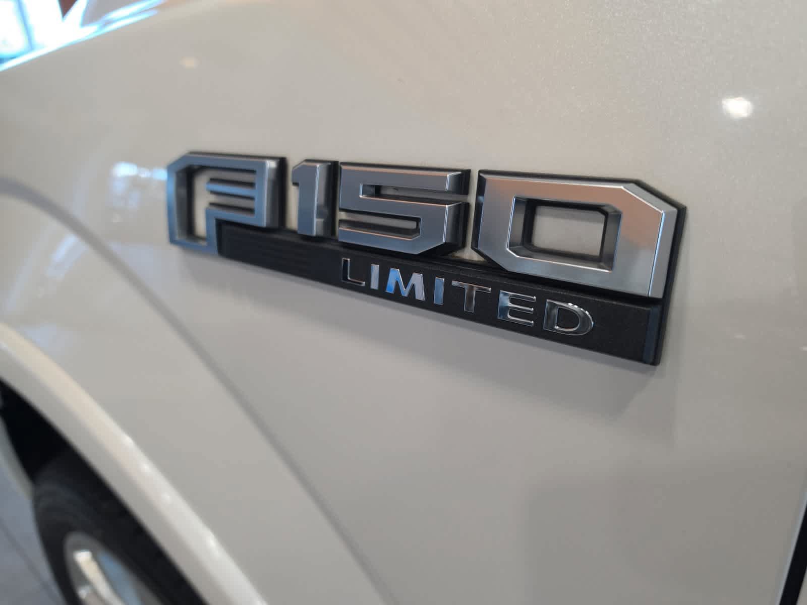 Used 2018 Ford F150 Limited AWD/4WD image 18