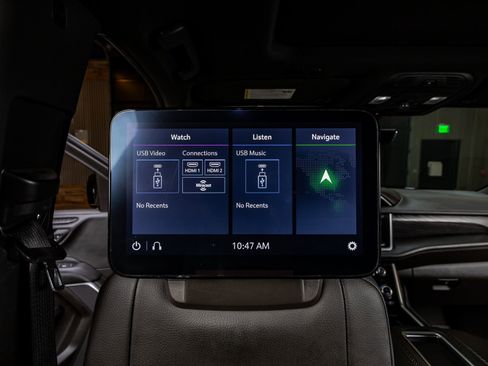 Used 2021 GMC Yukon Denali w/ Denali Premium Package image 32