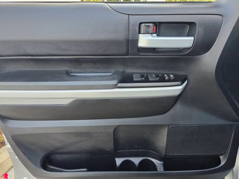 Used 2019 Toyota Tundra SR5 w/ SR5 Upgrade Package RWD image 19