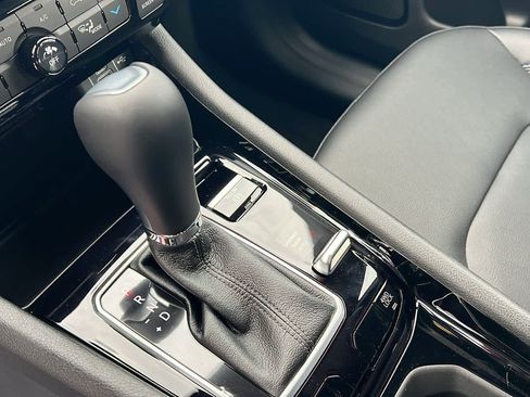 New 2026 Jeep Compass Limited image 13