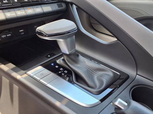 New 2025 Hyundai Elantra Sport image 23