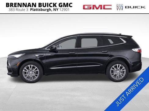 Used 2023 Buick Enclave Essence w/ Experience Buick Package AWD/4WD image 2